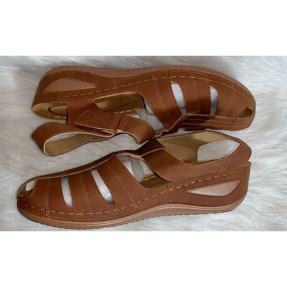 Closed Toe Wedge Sandal- Size 9.5 - Picture 5 of 7